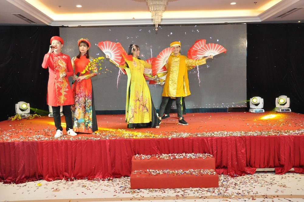 tiet-muc-van-nghe-year-end-party-2019-hcm-02